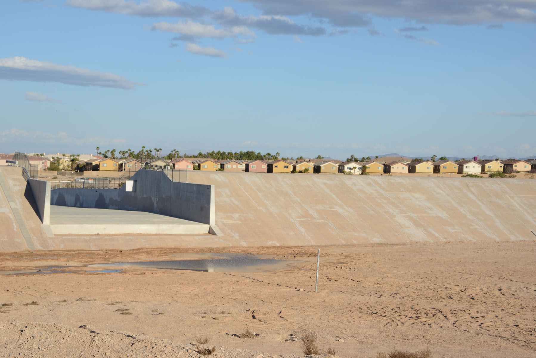 Desert Ramparts | The Center for Land Use Interpretation