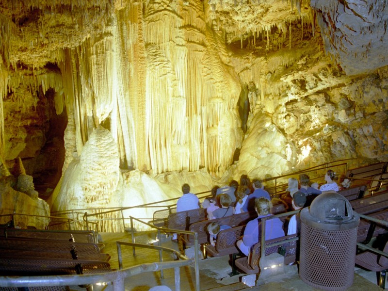 tourist cave