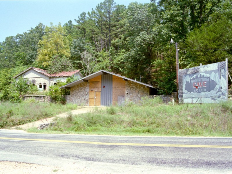 tourist cave