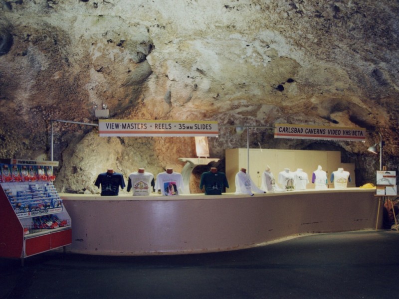 tourist cave