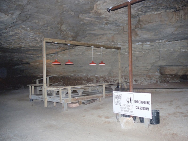 tourist cave