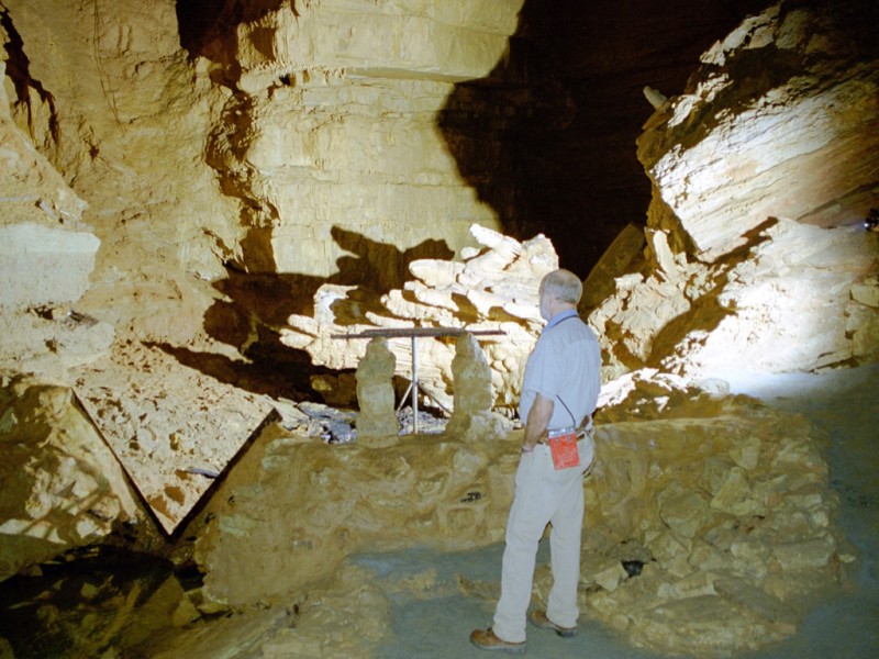 tourist cave